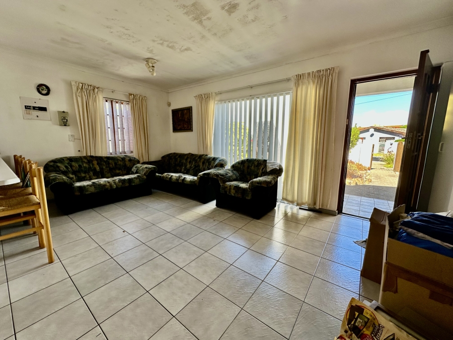 2 Bedroom Property for Sale in Vasco Estate Western Cape